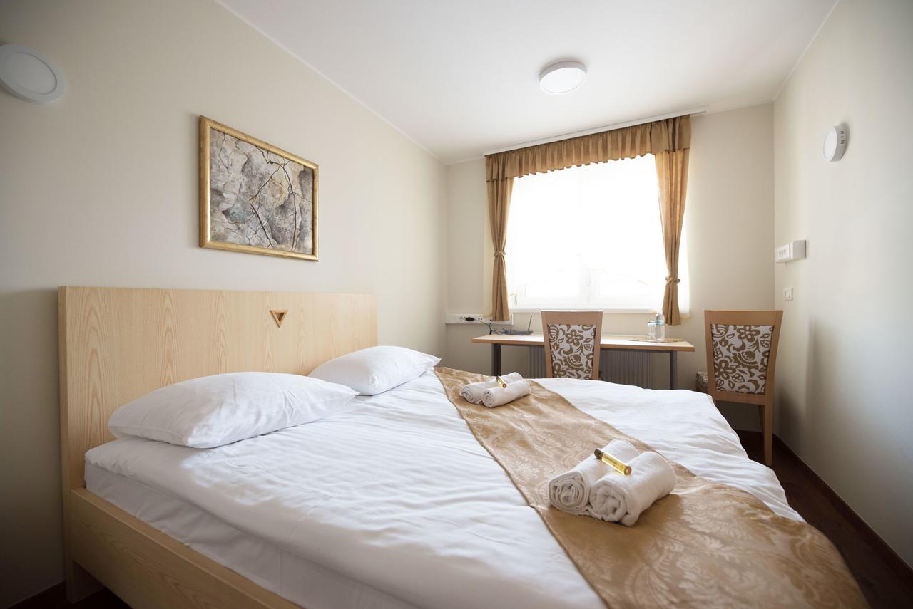 S Hotel Maribor Exterior foto